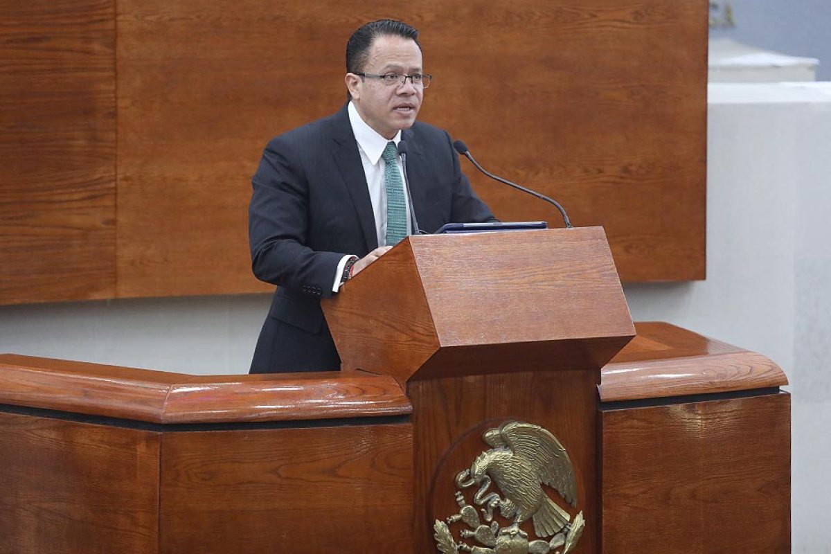 Dip. Roberto Ulises Mendoza Padrón